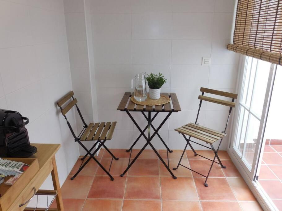 Precioso Piso De 2 Habitaciones Armilla Extérieur photo