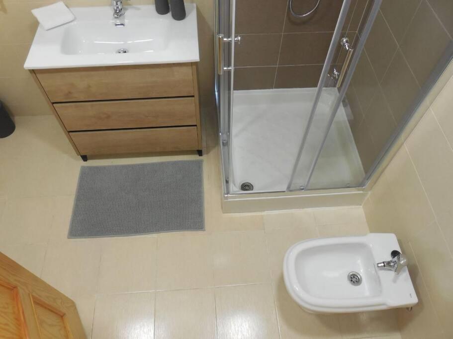 Precioso Piso De 2 Habitaciones Armilla Extérieur photo